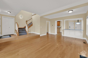 Photo 4 for 375 E 9th Ave