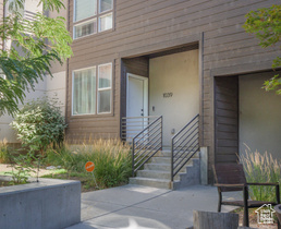 Photo 1 for 1039 W Rooftop Dr