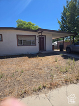 Photo 2 for 826 N 900 East