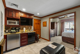 Photo 2 for 3000 Canyons Resort Dr #3702