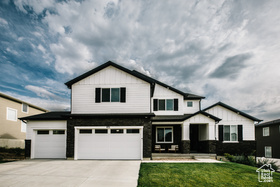 Photo 2 for 831 W Rock Ridge Dr