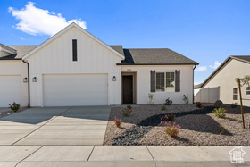 Photo 2 for 341 W Rosie Loop #26W