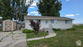 Photo 3 for 16580 N 5200 West