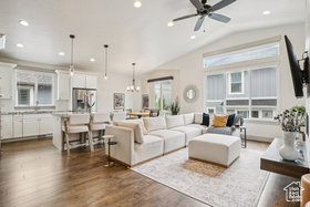 Photo 6 for 10684 S Ridge Way #19