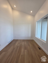 Photo 3 for 384 E Spruce Ln #110