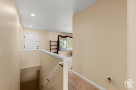Photo 5 for 1558 N Durocher Ln