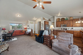 Photo 4 for 879 Sundown Ln