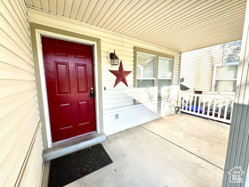 Photo 4 for 3851 N Chilton Rd