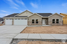 Photo 2 for 964 S 4475 West #123