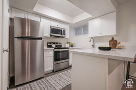 Photo 5 for 223 E Hill Ave #1