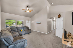 Photo 3 for 1190 N Horsemans Park Dr