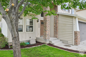 Photo 3 for 7559 N Levi Ln