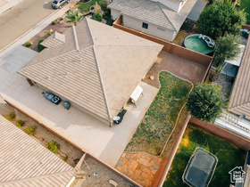Photo 5 for 5887 S Desert Crest Dr