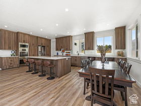 Photo 3 for 1191 N Elk Ridge Dr