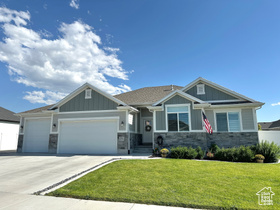 Photo 1 for 278 E Briarwood Ln