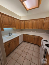Photo 6 for 11035 S Grapevine Cv #204
