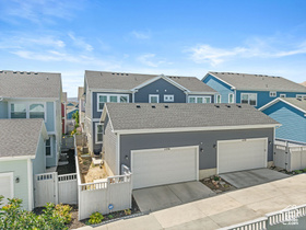 Photo 4 for 11576 S Dorian Dr