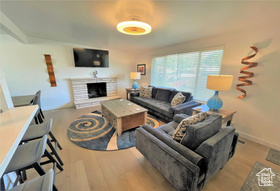 Photo 2 for 995 E Sagehill Dr