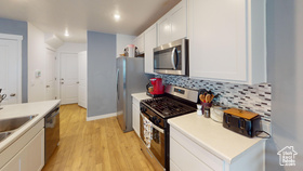 Photo 5 for 1917 N Blue Iris Ave #1090