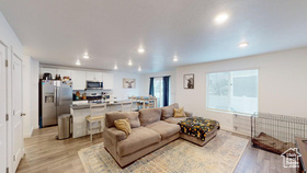Photo 3 for 39 N Wayne Way