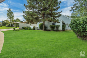 Photo 5 for 3109 S Applewood Dr