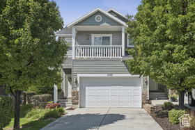 Photo 1 for 4293 N Cresthaven Ln