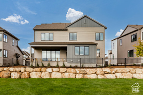 Photo 2 for 2752 E Hayloft Ln #210