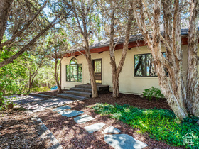 Photo 6 for 1420 Cedar Lake Rd