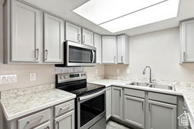 Photo 4 for 48 Kensington Pl
