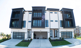 Photo 4 for 109 E Watson Dr