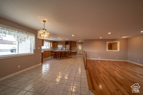 Photo 5 for 401 N Fairgrounds Rd