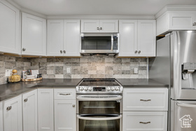 Photo 4 for 44 W Broadway #704