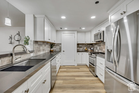 Photo 1 for 44 W Broadway #704