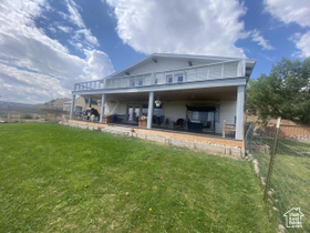 Photo 3 for 8796 S River Rd