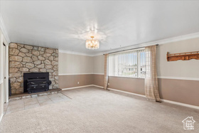 Photo 5 for 834 E Southwood Dr