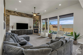 Photo 6 for 4745 N Cottontail Dr