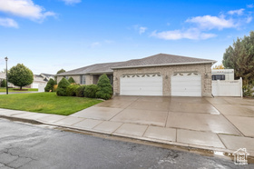 Photo 6 for 5235 W Rancho Vista Ln