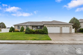 Photo 4 for 5235 W Rancho Vista Ln