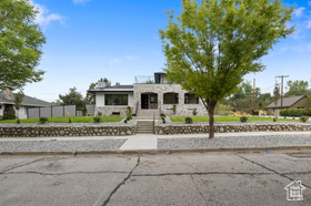Photo 4 for 1379 E Westminster Ave