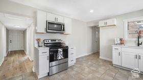 Photo 4 for 55 S Cooley St