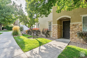 Photo 2 for 6788 S Valence Ln