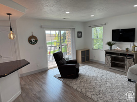 Photo 6 for 184 E Spencer Peak Way #C-8