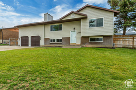 Photo 4 for 1060 E Sleepy Hollow Ln