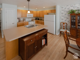 Photo 5 for 8058 S Lismore Ln #304