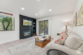 Photo 4 for 2025 Canyons Resort Dr #R1