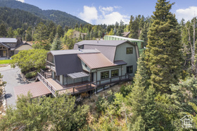 Photo 1 for 355 Woodland Dr