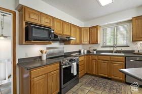 Photo 5 for 7622 S Cambria Cir