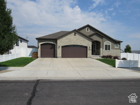Photo 1 for 7538 W Box Leaf Cir