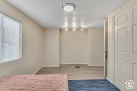 Photo 6 for 244 E Crescent Pkwy #206
