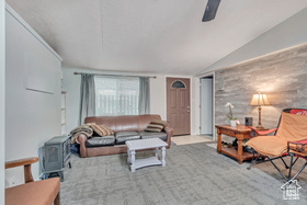 Photo 5 for 244 E Crescent Pkwy #206